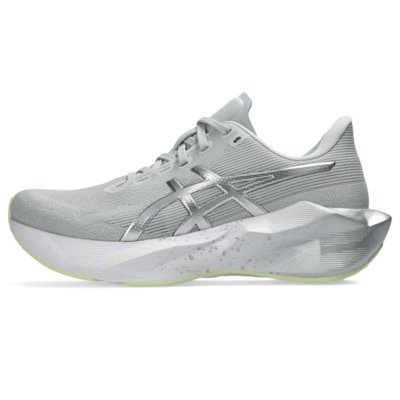 Tênis ASICS Novablast 6 Platinum - Prata/Verde