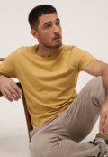 Amarelo