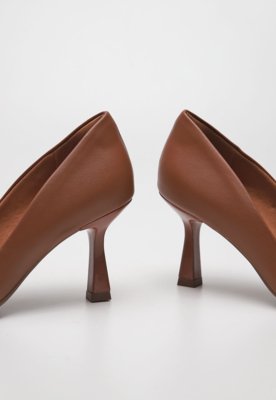 Scarpin Bebecê Liso Marrom