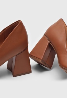 Scarpin Bebecê Liso Marrom