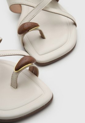 Rasteira Feminina Beira Rio Tiras Fechamento Fivela Off-white
