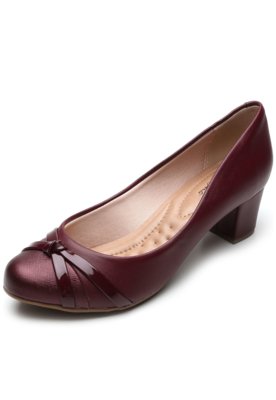 scarpin beira rio vinho
