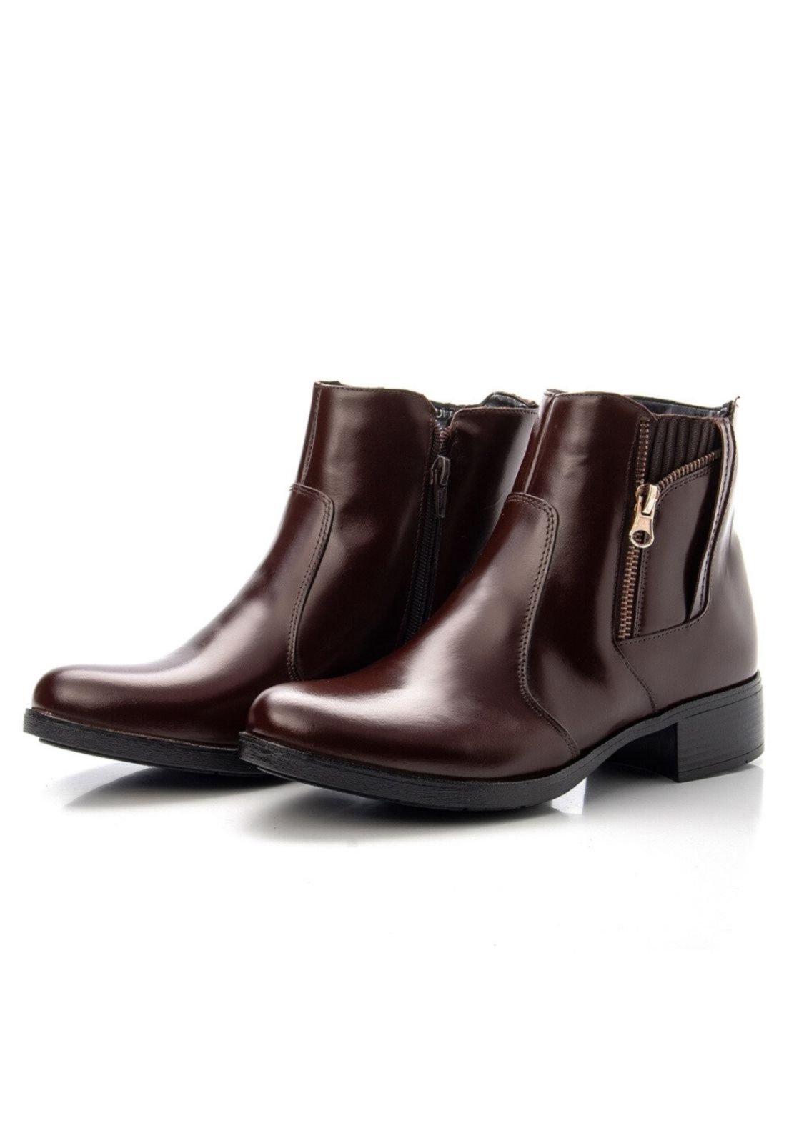 bota cano curto e cadarço