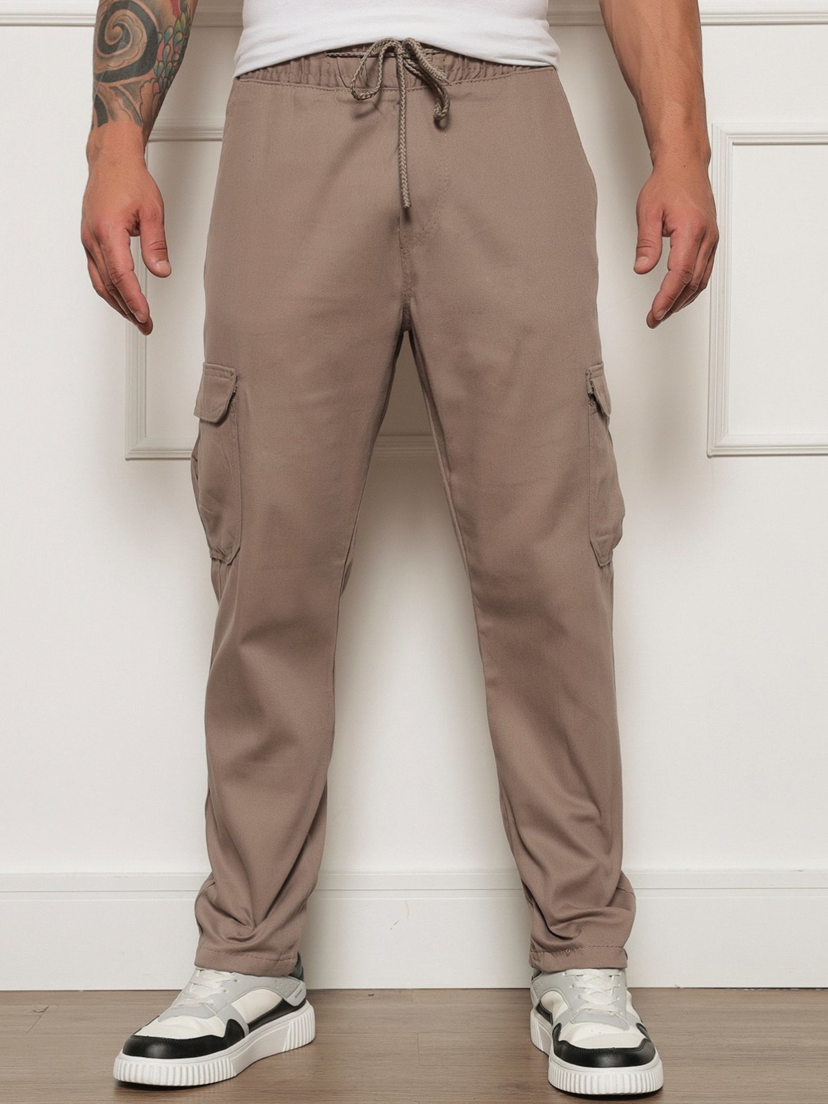 Calça Jogger Cargo Sarja Cáqui