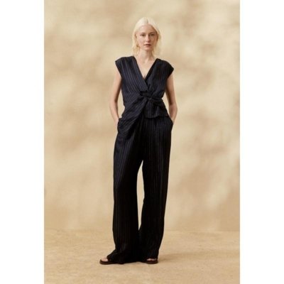 Blusa Lisa Transpassada Azul