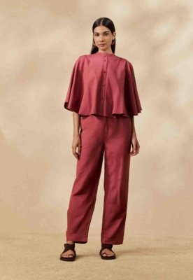 Calça Cenoura Detalhe Pregas Rosa