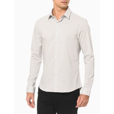 Camisa Social Masculina Slim Básica Cinza Claro Calvin Klein Calvin Klein Menor preço em Camisa Social Masculina Slim Básica Cinza Claro Calvin Klein Calvin Klein