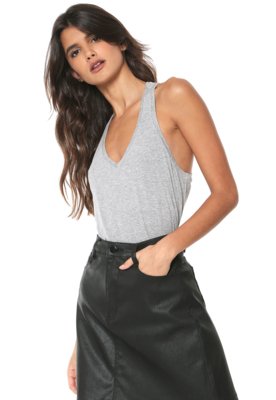 Regata Calvin Klein Jeans Logo Cinza é boa?