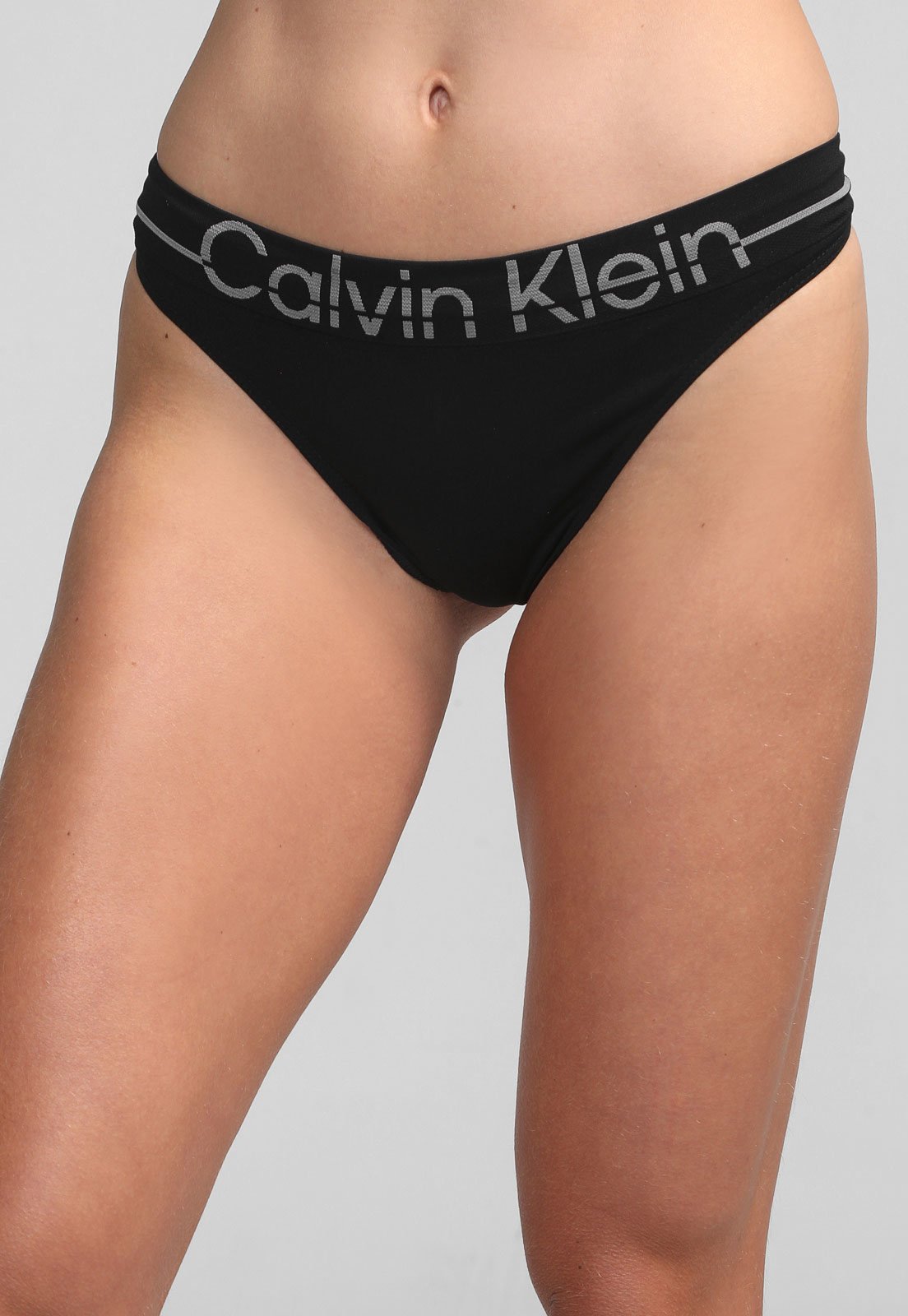 Calcinha Calvin Klein Underwear Fio Dental Seamless Minimal Preta - Faz a  Boa!