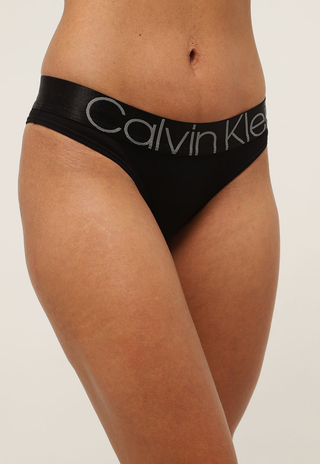 Calcinha Calvin Klein Underwear String Regulagem Preta - Compre