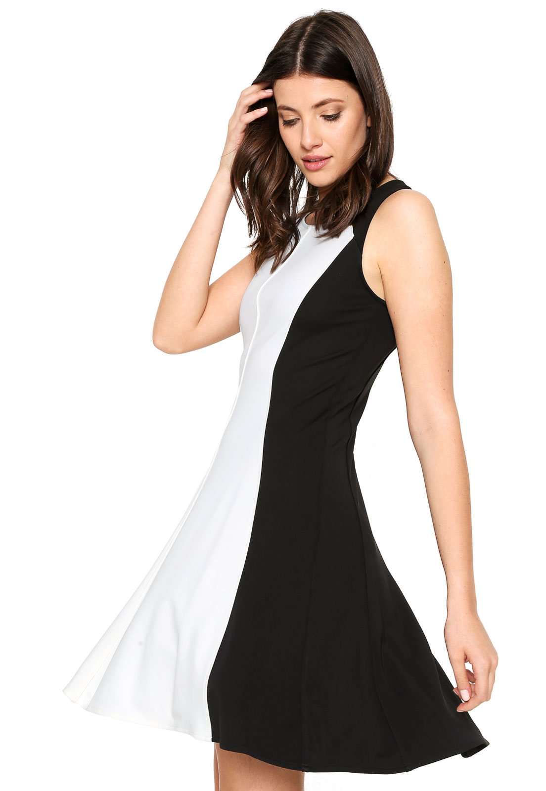 vestido curto preto com branco