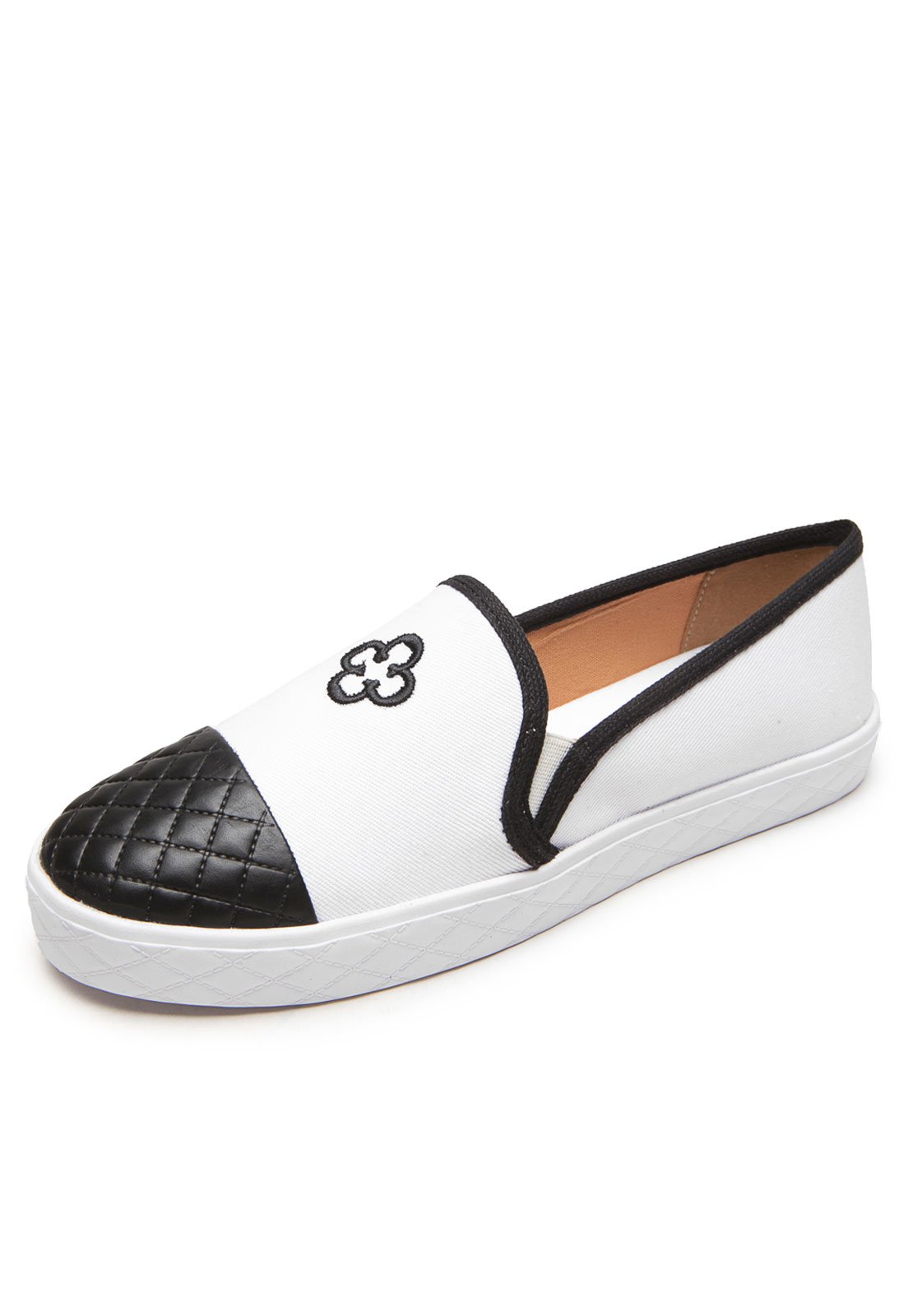 Tênis Slip On Preto Matelassê Feminino Preto - Capodarte