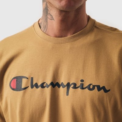 CAMISETA CHAMPION ATHLETIC SCRIPT LOGO INK