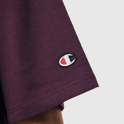 CAMISETA CHAMPION LIFE SCRIPT LOGO EMB
