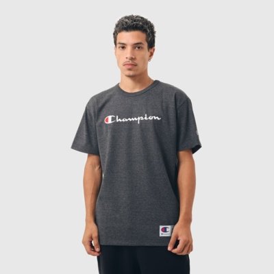 CAMISETA CHAMPION LIFE SCRIPT LOGO EMB