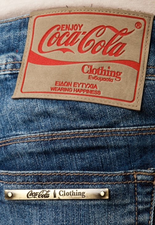 calça jeans feminina coca cola