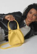 Amarelo