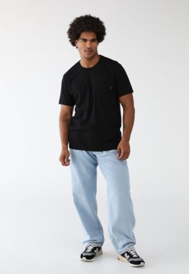 Camiseta Colcci Reta com Bolso Preta