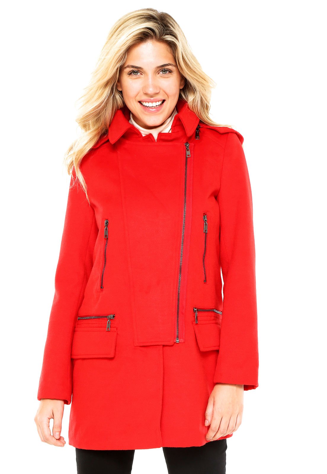 casaco vermelho com capuz
