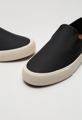 Tênis Material Resistente Slip On Colcci Liso Preto