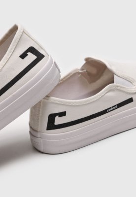 Tênis Slip On Colcci Liso Off-White