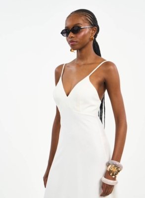 Vestido Longo com Decote V e Fenda Colcci Off Shell