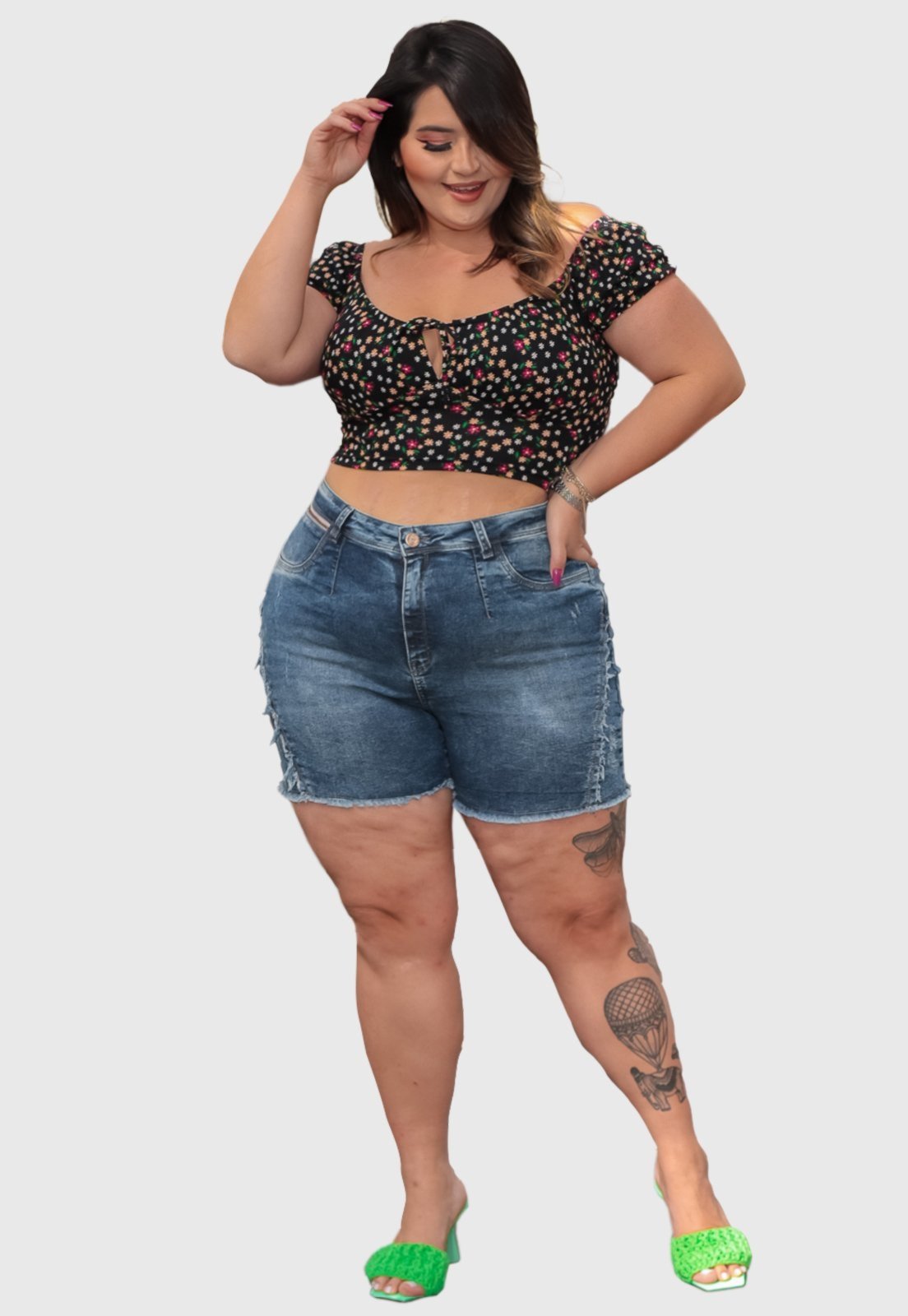 short jeans feminino desfiado plus size