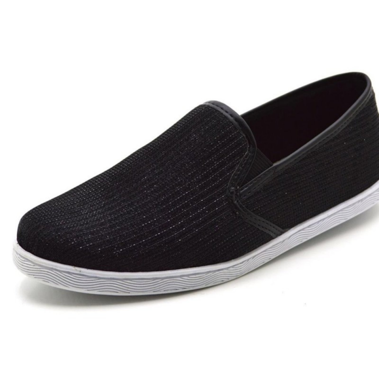 tenis preto feminino brilhante