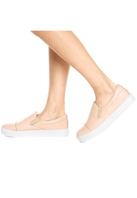 Slip On DAFITI SHOES Logo Nude - Compre Agora