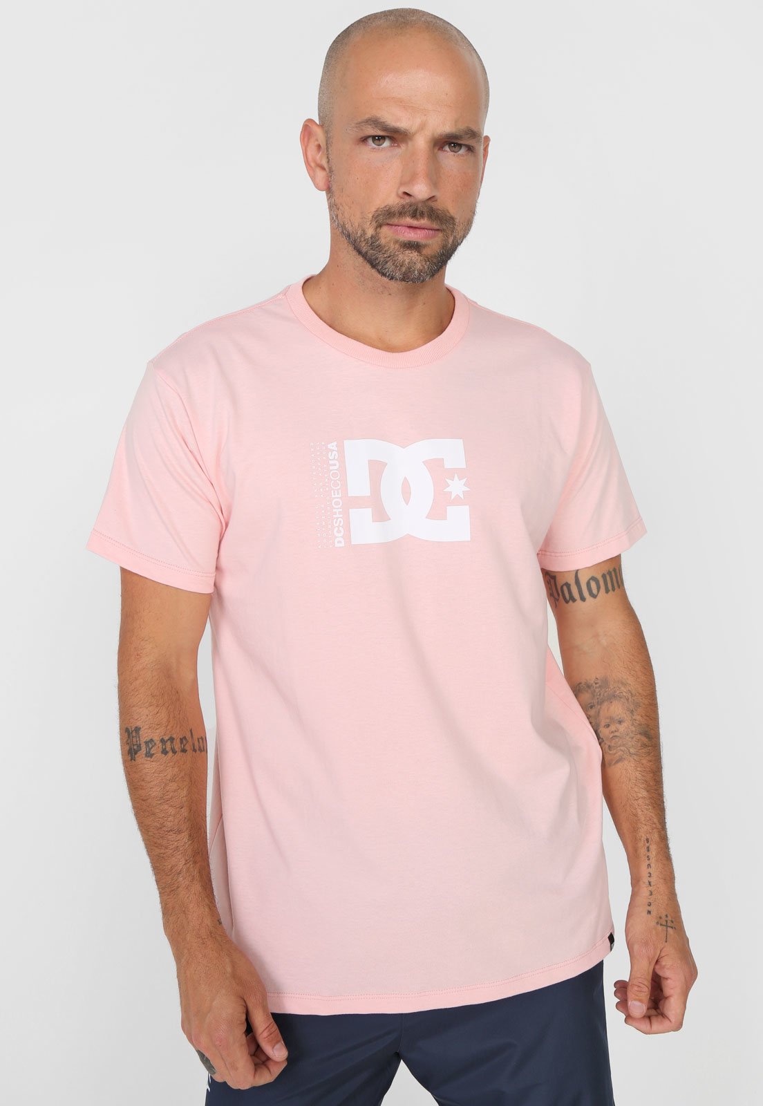camisa dc rosa