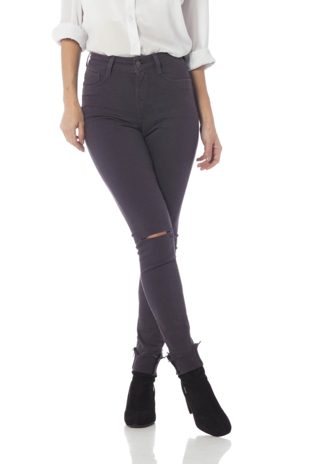 calça jeans cinza feminina