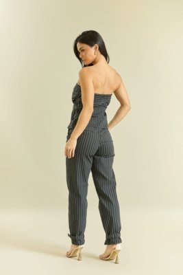 Calça Reta Feminina Risca De Giz Dialogo  Preto