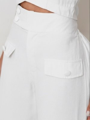 Conjunto Divina Gata Cropped e Calça - Branco