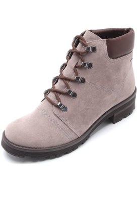 bota dakota camurça
