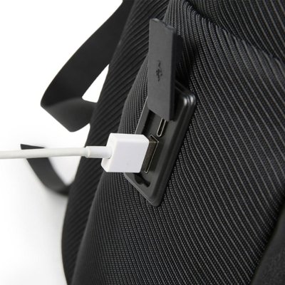 Mochila Democrata Executiva Smart Cabo USB Multicompartimentos Para Notebook MOC11902 Preto