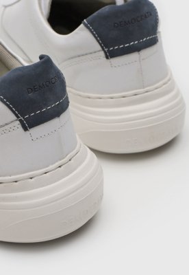 Tênis Democrata Joe Ultra Light Off-White