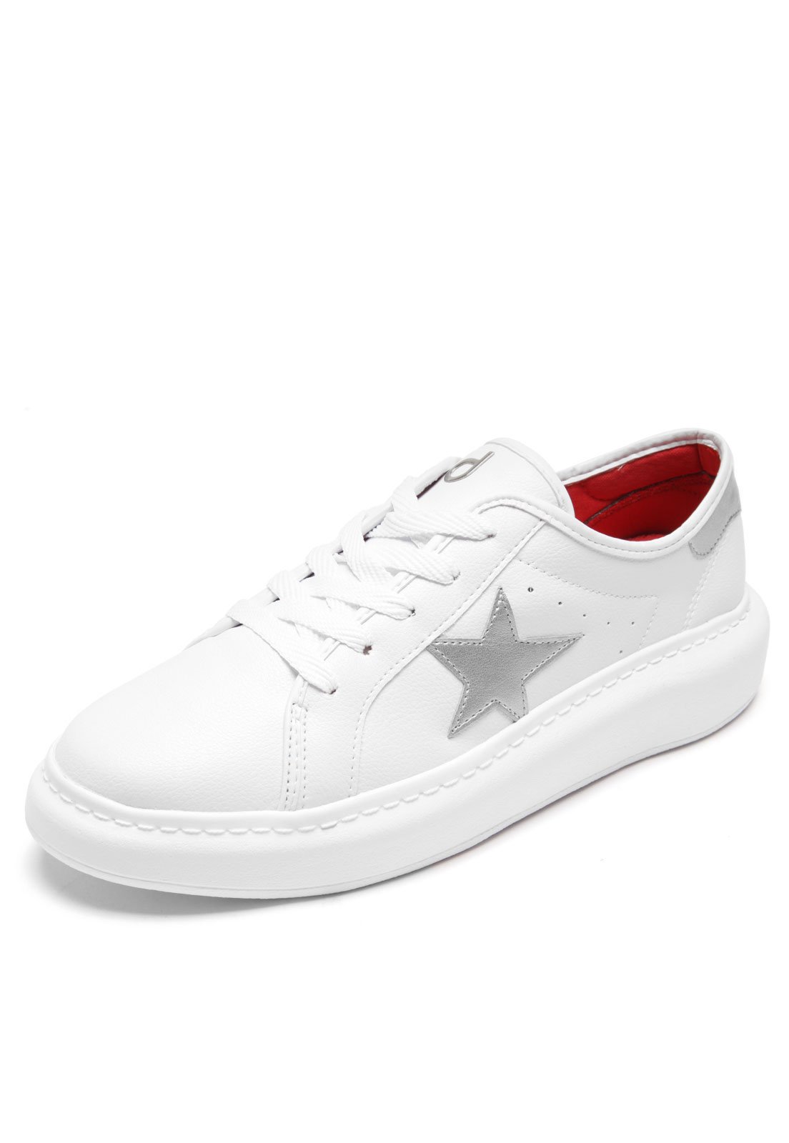 Tenis branco best sale com estrela