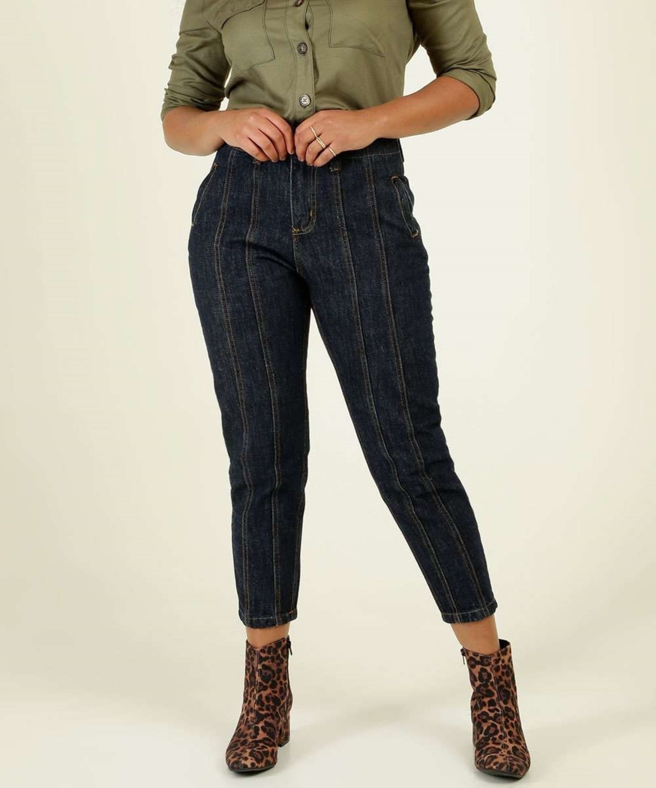 Calca jeans sale disparate feminina