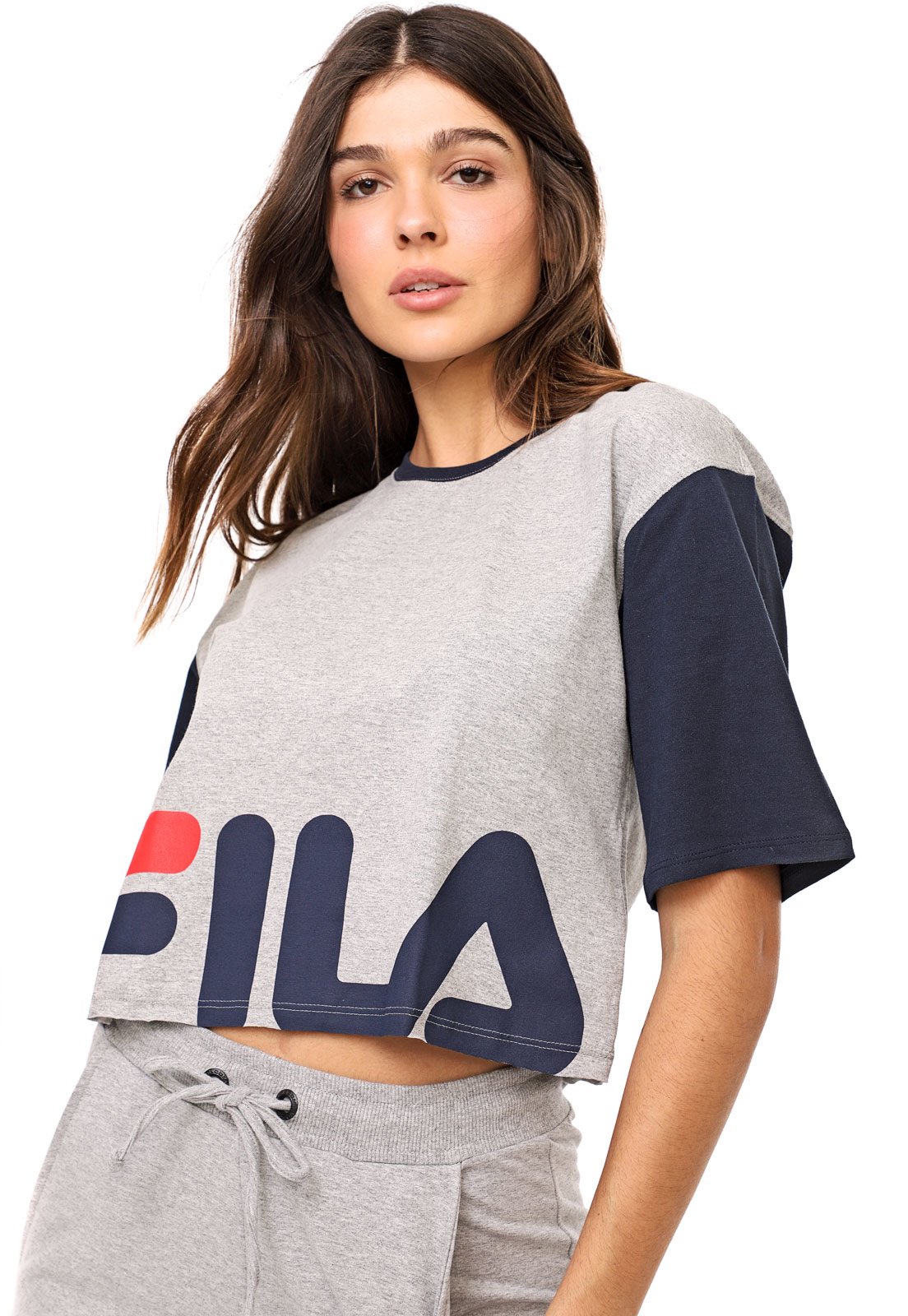camiseta cropped fila