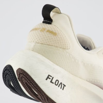 Tenis Fila Float Maxxi 2 Pro Off-White e Marrom