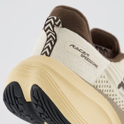 Tenis Fila Racer Speedzone Se Bege e Marrom