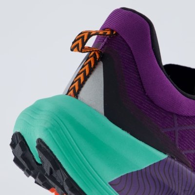 Tênis Fila Skytrail Roxo e Azul