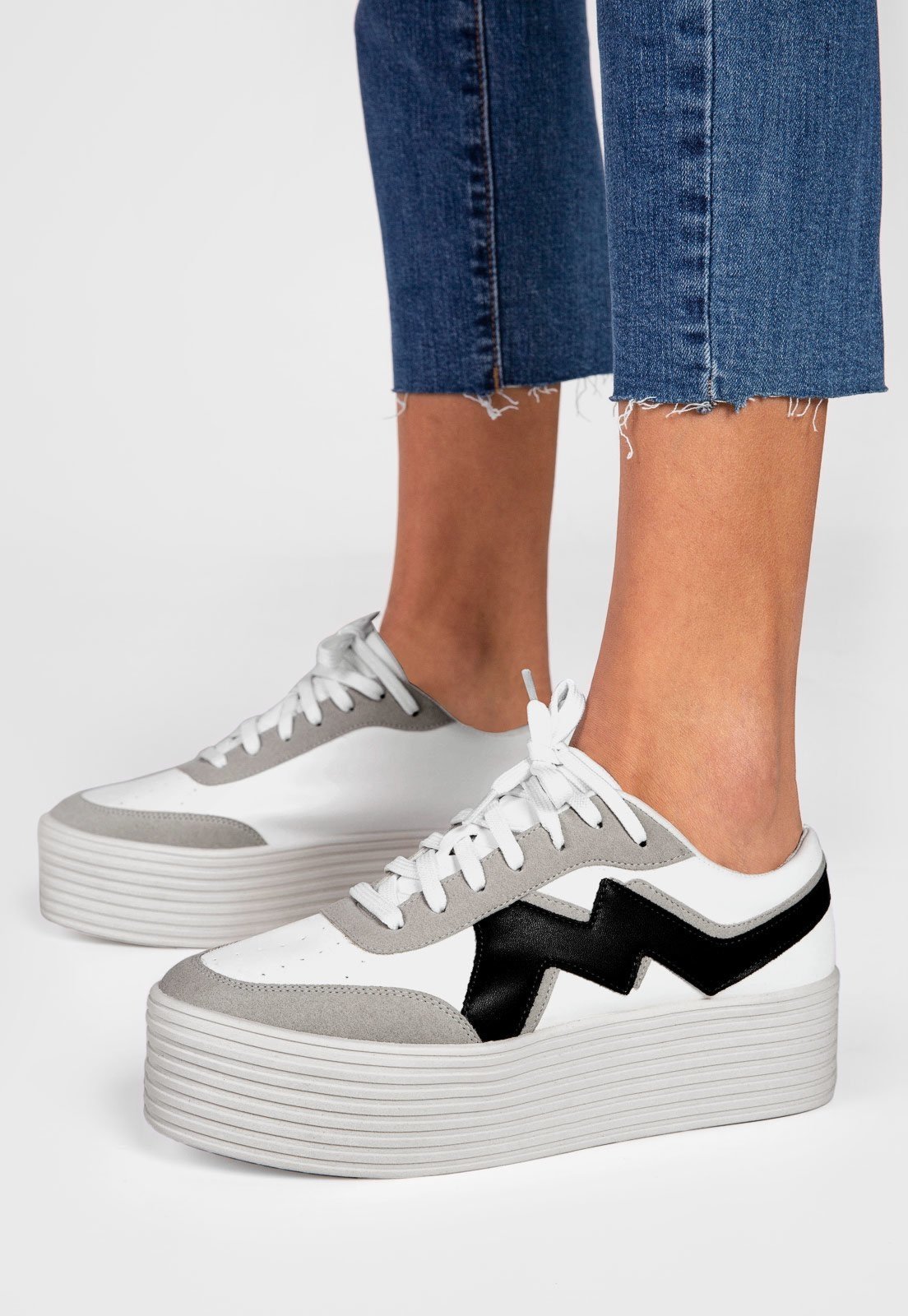 Tênis Flatform Dafiti Shoes Recortes Branco - Compre Agora