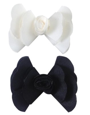 Par de Presilhas Fuxicos e Frescuras com Mini Laço Coração Preto e Off White Menor preço em Par de Presilhas Fuxicos e Frescuras com Mini Laço Coração Preto e Off White