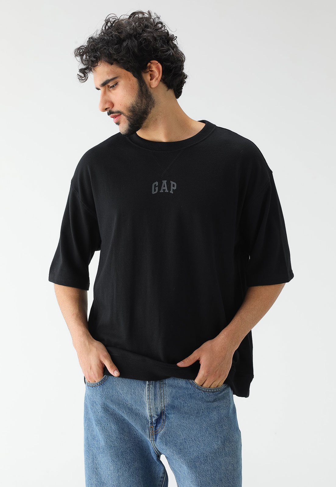 Camiseta GAP Reta Logo Preta