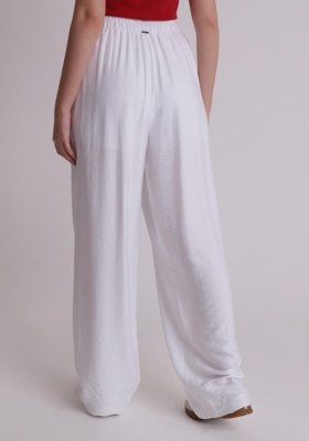 Calça texturizada