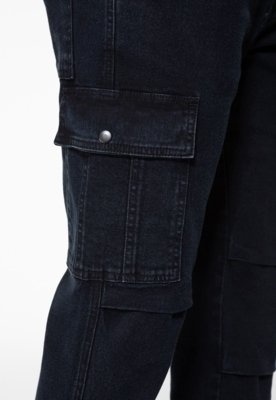 Calça Jeans Cargo Recortes Preto