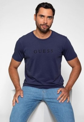 Camiseta Guess Silk Relevo Roxo