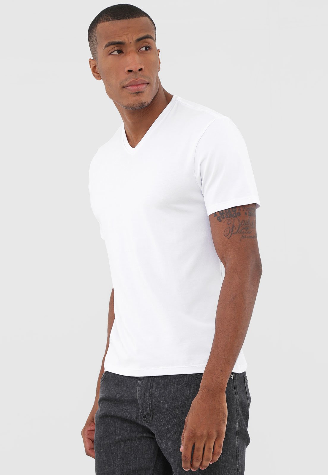 camiseta lisa branca hering