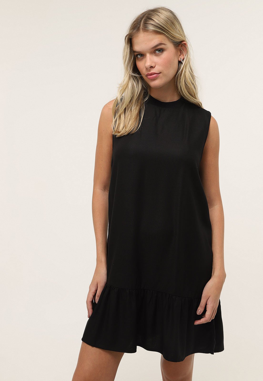 Vestido Hering Curto Babado Preto